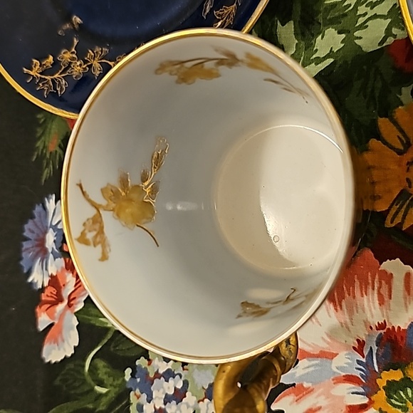 CFH/GDM Limoges small cups and saucers - Picture 2 of 4